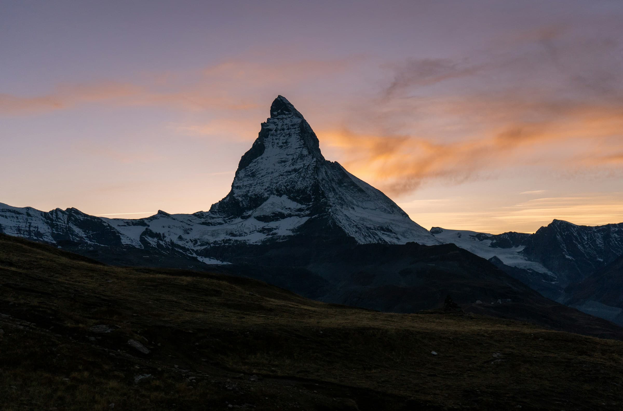 Das Matterhorn bei Sonnenuntergang, Schweiz